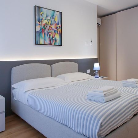 Casa Ardo Wifi & Free Parking In Lecco Center Apartman Kültér fotó