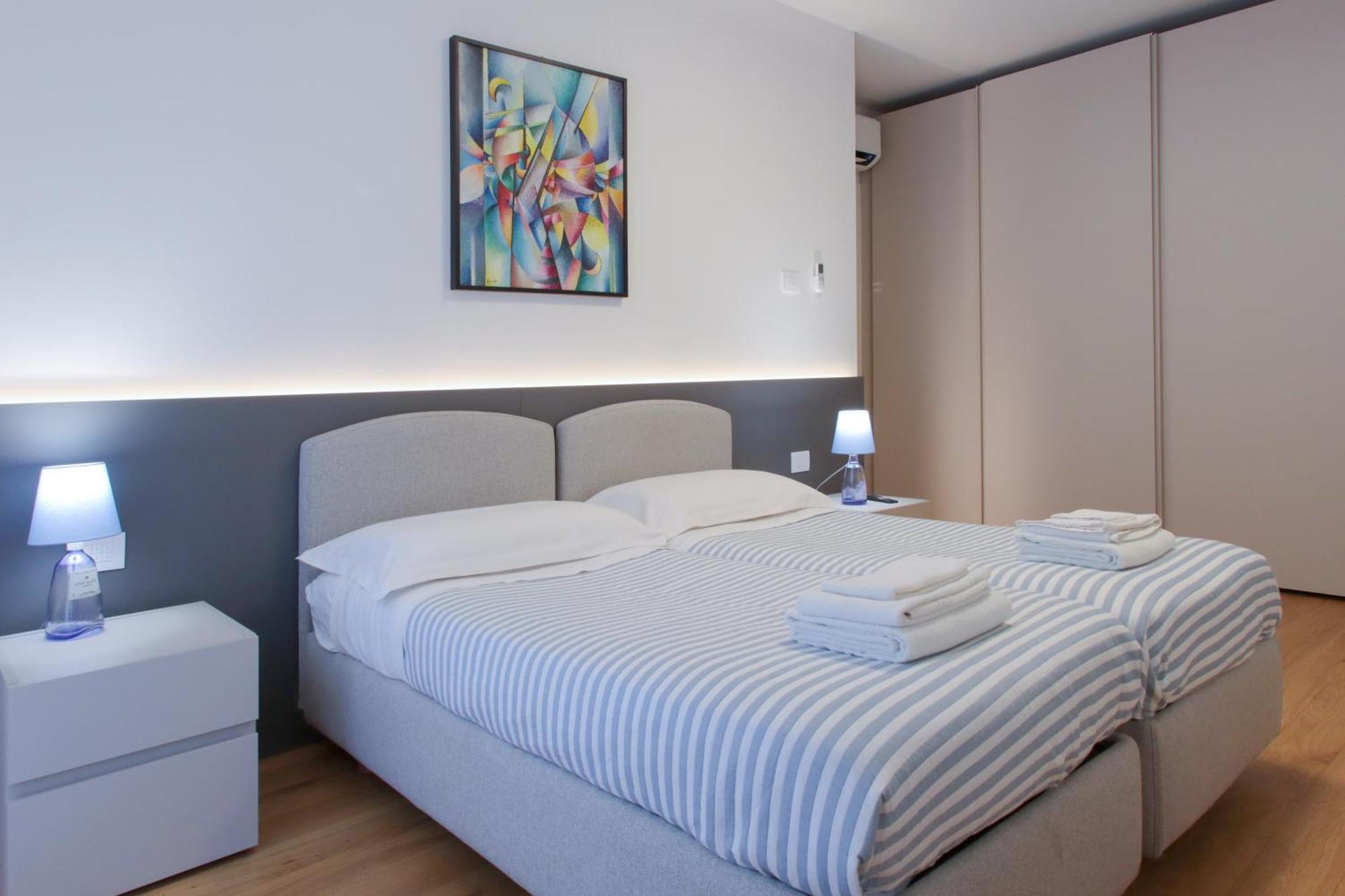 Casa Ardo Wifi & Free Parking In Lecco Center Apartman Kültér fotó